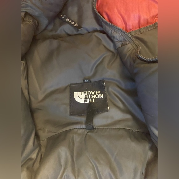 Grey/ Dark Red Retro Nupste - Picture 2 of 3